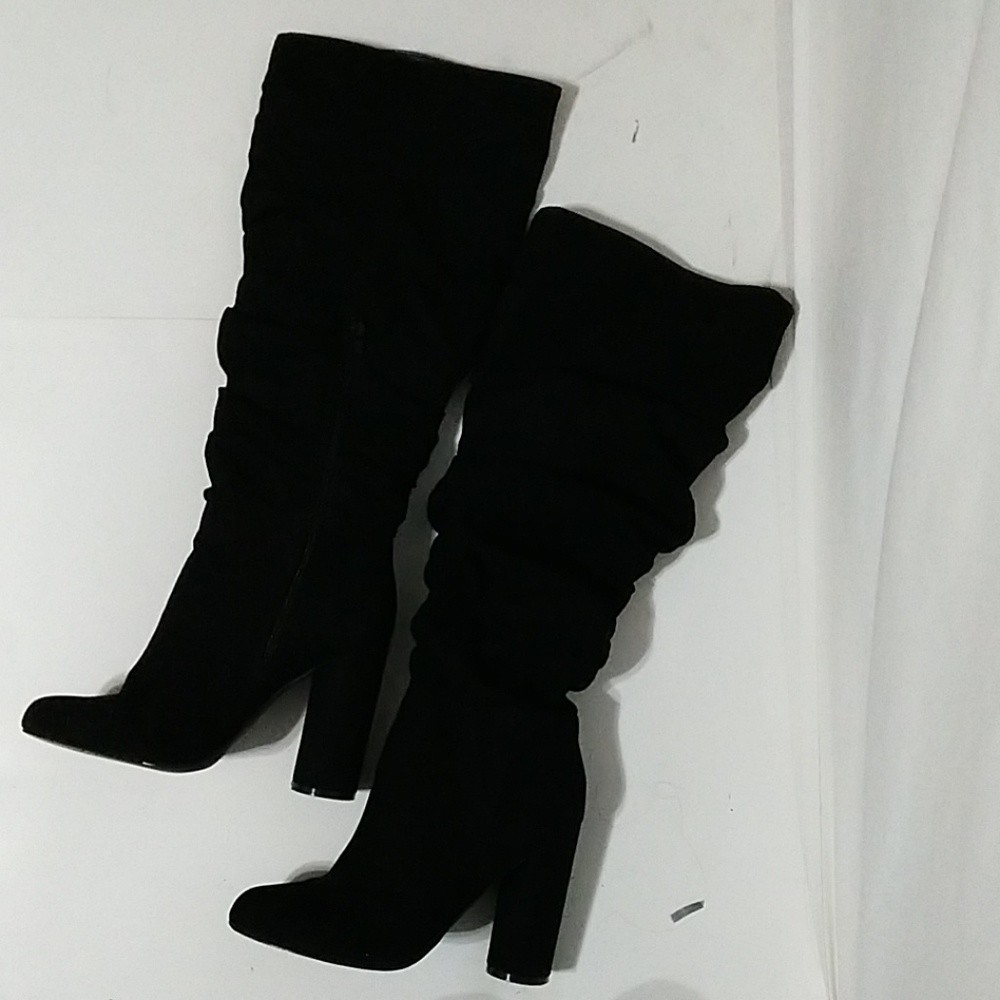 Sexy head turning knee high boots/ like new